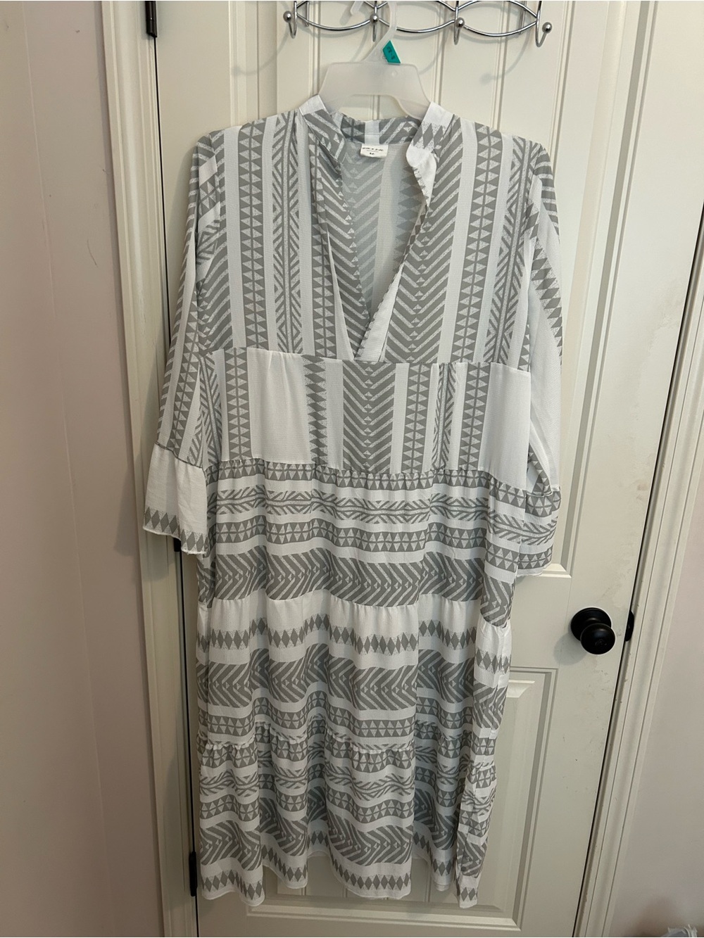 Silk & Salt Sage Green & White Long Sleeve Patterned V-Neck Dress